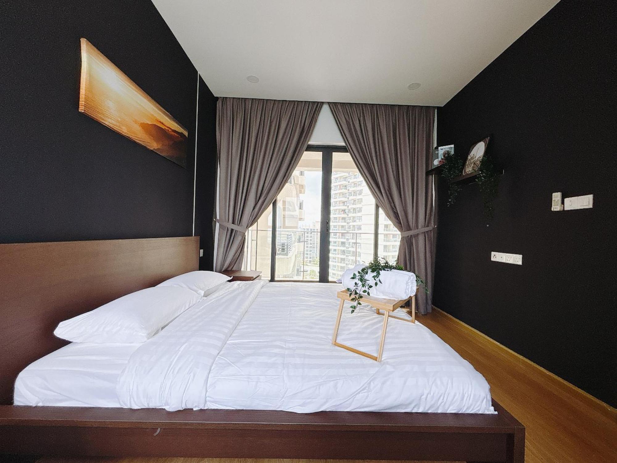 Country Garden Danga Bay By Lions Bay Apartment Johor Bahru Room photo