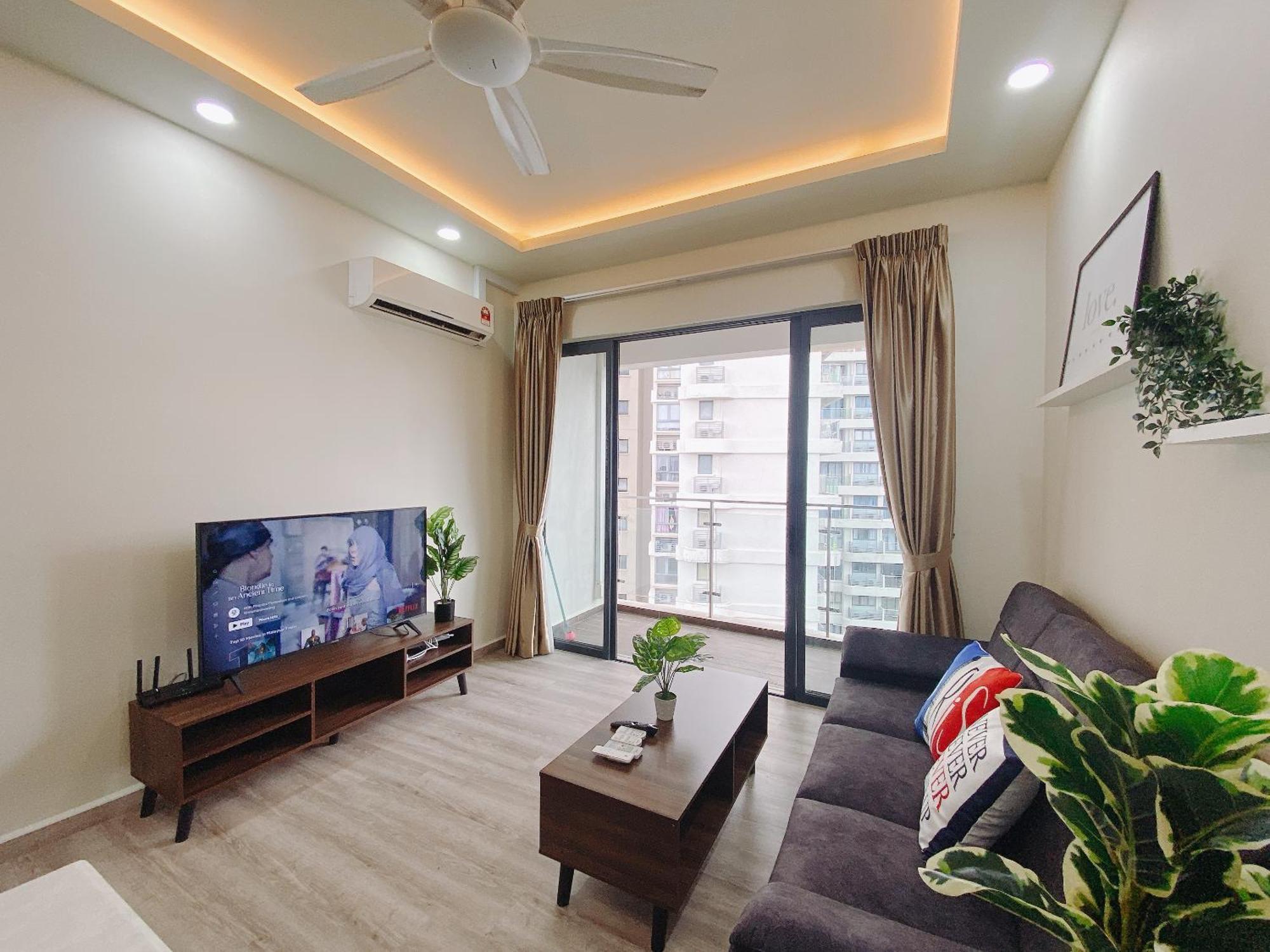 Country Garden Danga Bay By Lions Bay Apartment Johor Bahru Room photo